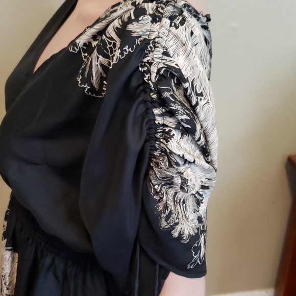 NWT boutique kimono style dress floral - Picture 4 of 8